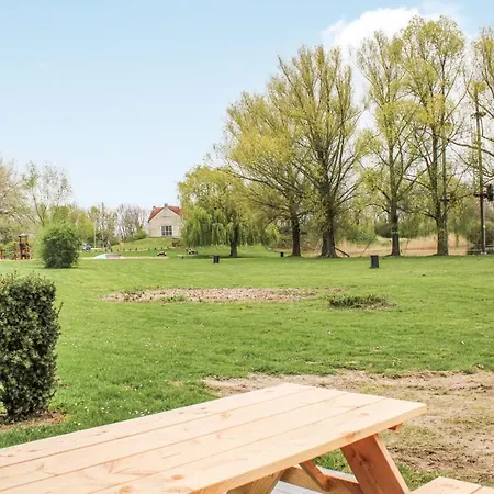 Semesterbostad Stunning In With Kitchen Ewijk