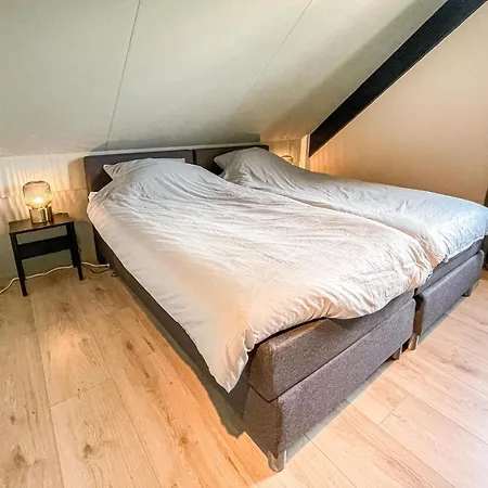 Stunning In With Kitchen Holiday home