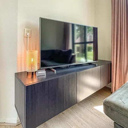 Stunning In With Kitchen * Ewijk